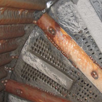 Rubber dischargegrate